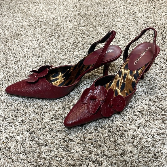 Cute Heels - Picture 2 of 5